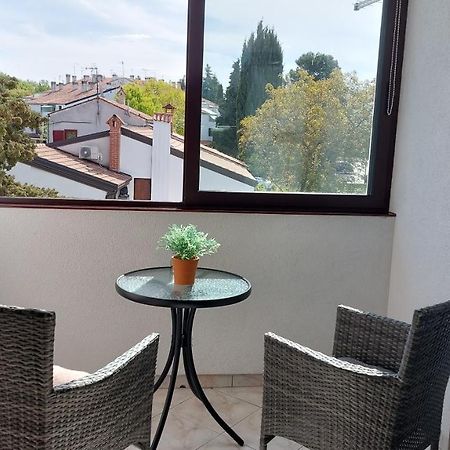 פורץ Apartment Cervar מראה חיצוני תמונה